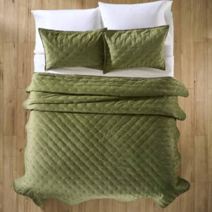 Better Homes & Gardens Dark Green Embroidered Velvet Quilt, King