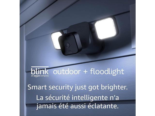 Blink Floodlight camera - Wireless smart security Outdoor camera (3rd Gen) + LED mount, two-year battery, motion detection - 1 camera system (Black)