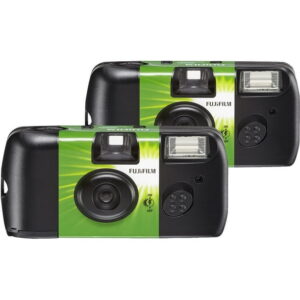 FUJIFILM QuickSnap Flash 400 One-Time-Use Disposable Camera With Flash (4x 2 Pack) + Microfiber Cleaning Cloth