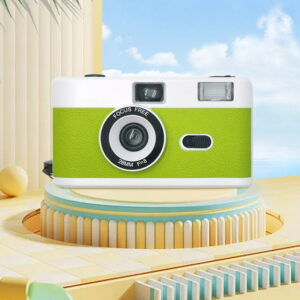 Half Frame Film Camera 35MM Film Camera Reusable HD Gift Camera Focus- Built-in Flash Easy To Use. Film AAA Battery Are Not Included,New Release