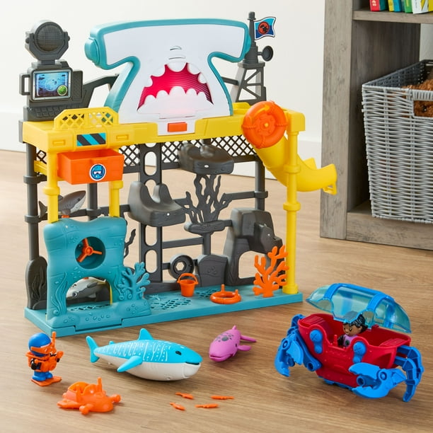 Kid Connection Ocean Adventure Playset with Light & Sound, 22 Pieces, Toddler Toys