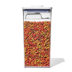 OXO Good Grips Pet POP Container – 6.0 Qt/5.7 L with Half Scoop |Ideal for up to 6.5lbs of Dog Food or 4.5lbs of Cat Food | Airtight Dog and Cat Food Storage Container | BPA...