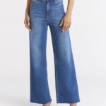 Sofia by Sofia Vergara Women's and Women's Plus Margot Wide Crop Super High Rise Jeans, Sizes 0-28W