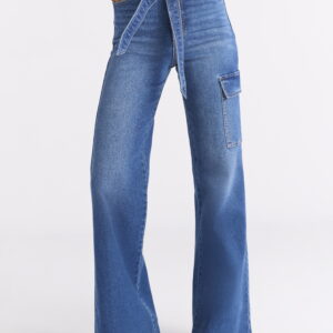 Sofia by Sofia Vergara Women's and Women's Plus Margot Wide Leg High Rise Cargo Jeans with Belt, Sizes 0-28W