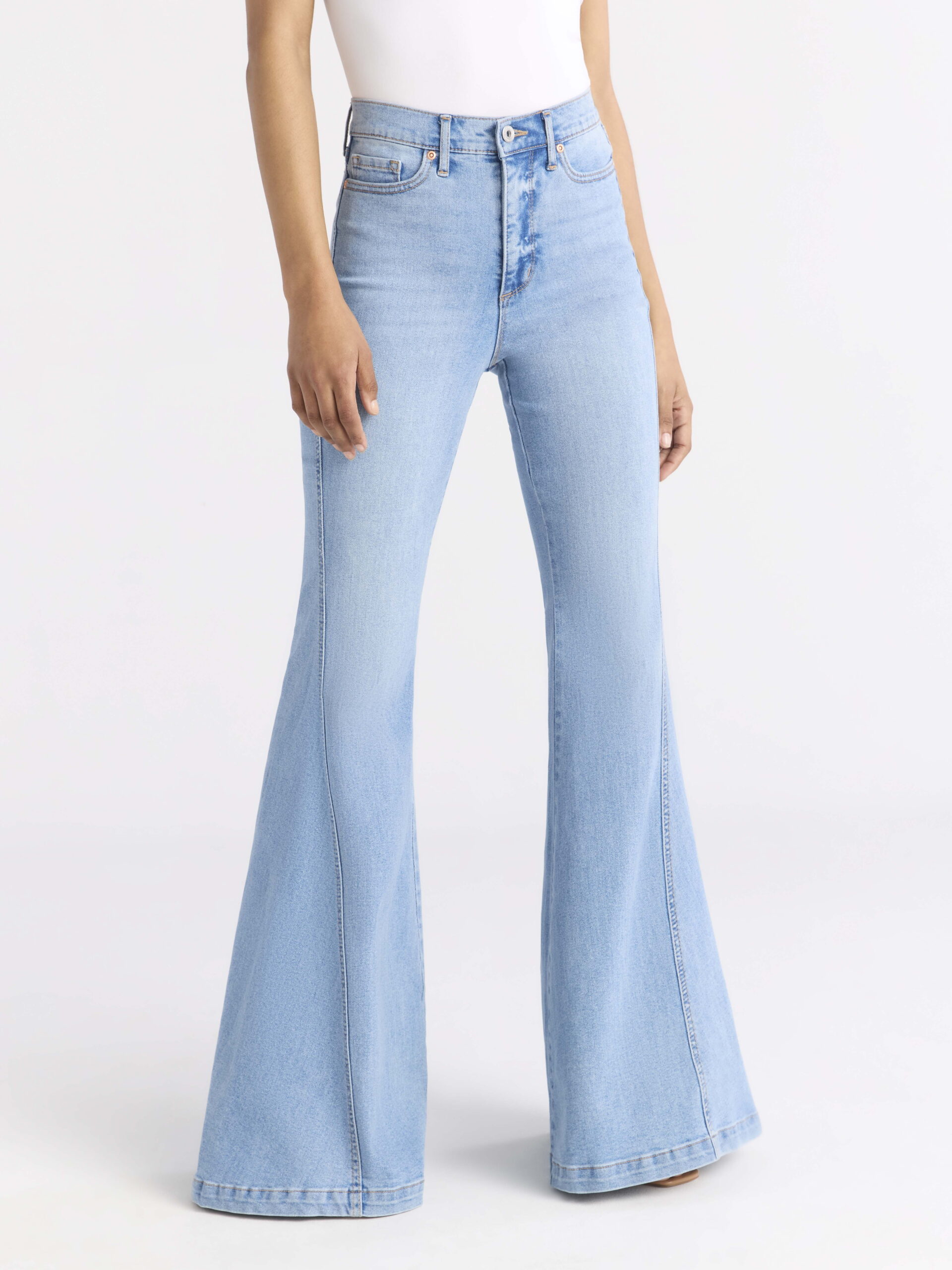 Sofia by Sofia Vergara Women's and Women's Plus Melisa Mega Flare High Rise Jeans, Sizes 0-28W