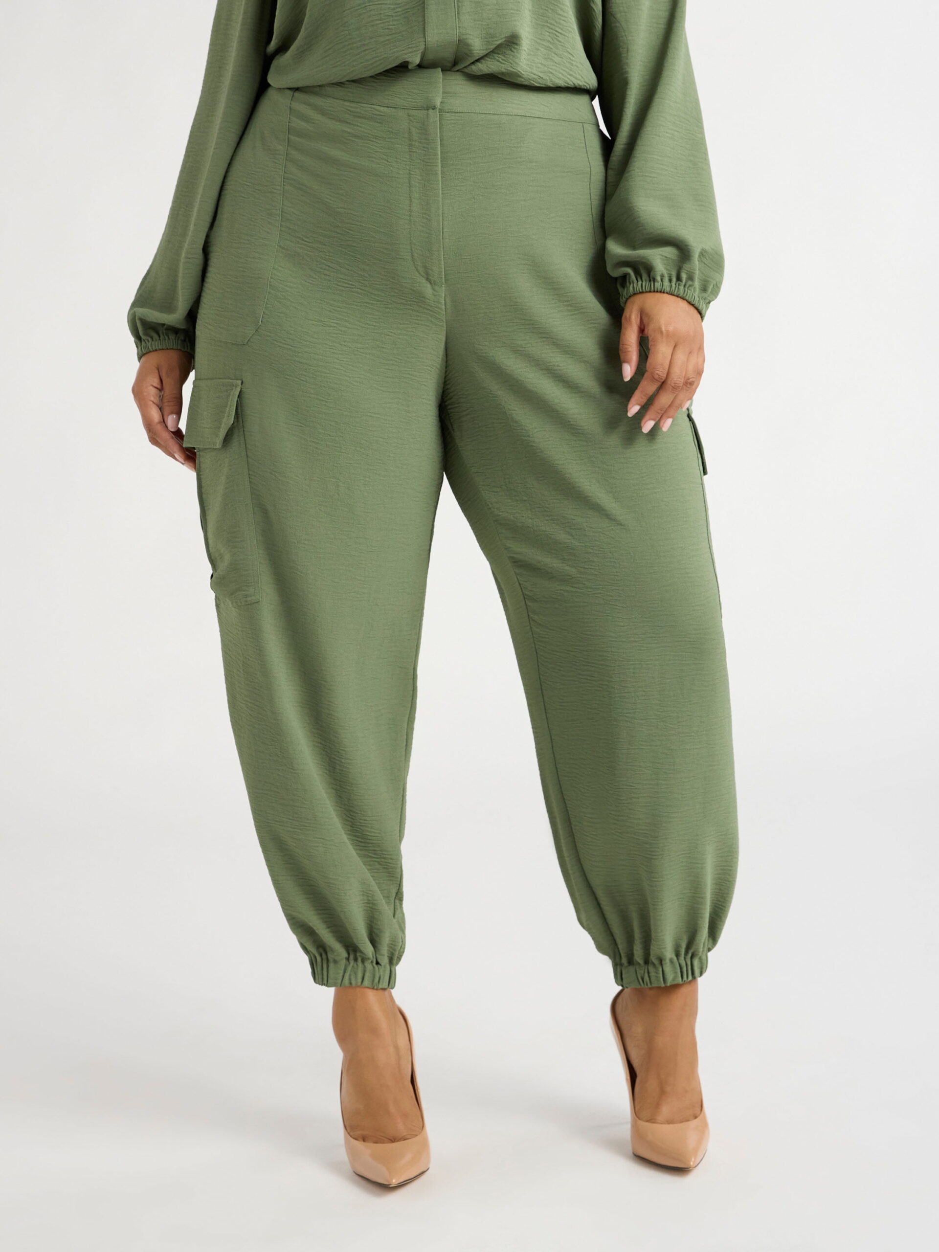 Sofia Jeans Women's and Women's Plus Utility Pants, Size XS-4X