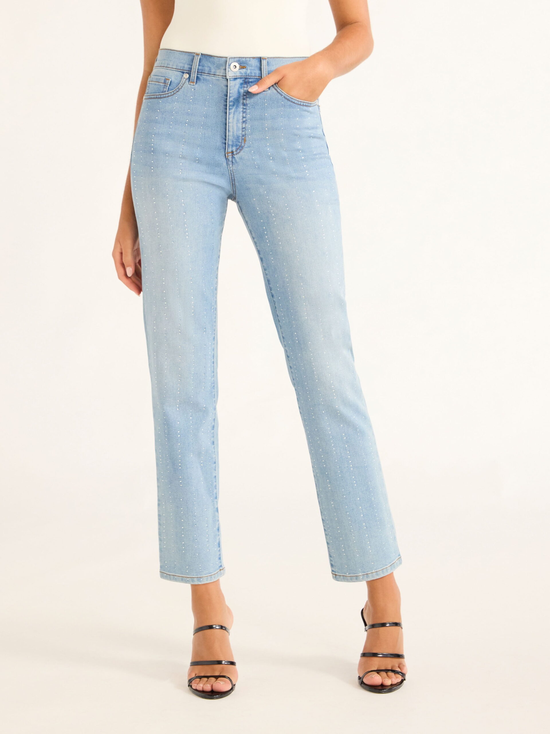 Sofia Jeans Women's Beatrix Relaxed Boyfriend Mid Rise Jeans, 27" Inseam, Sizes 0-20