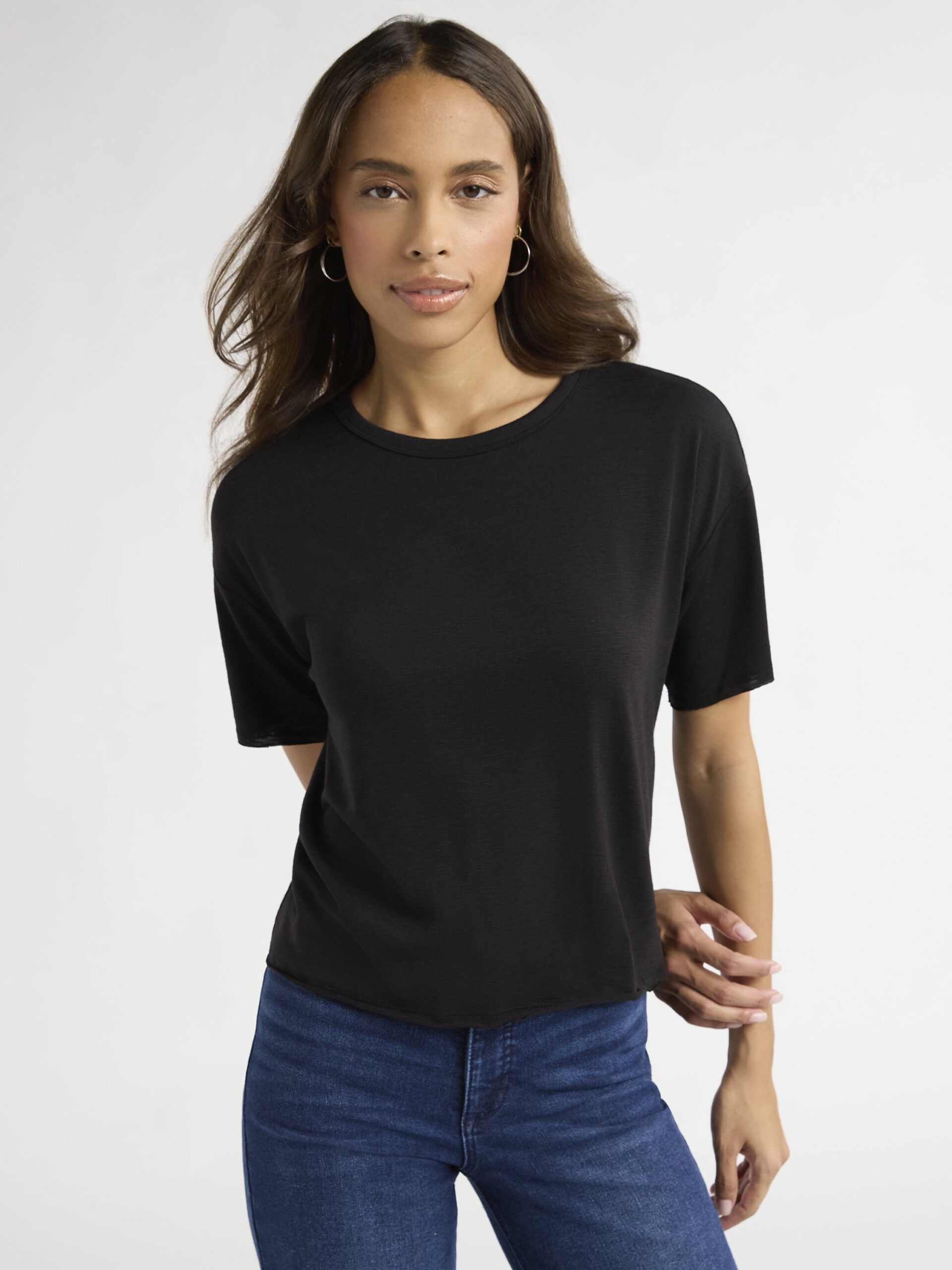 Sofia Jeans Women's Crewneck Tee with Short Sleeves, Sizes XS-XXXL