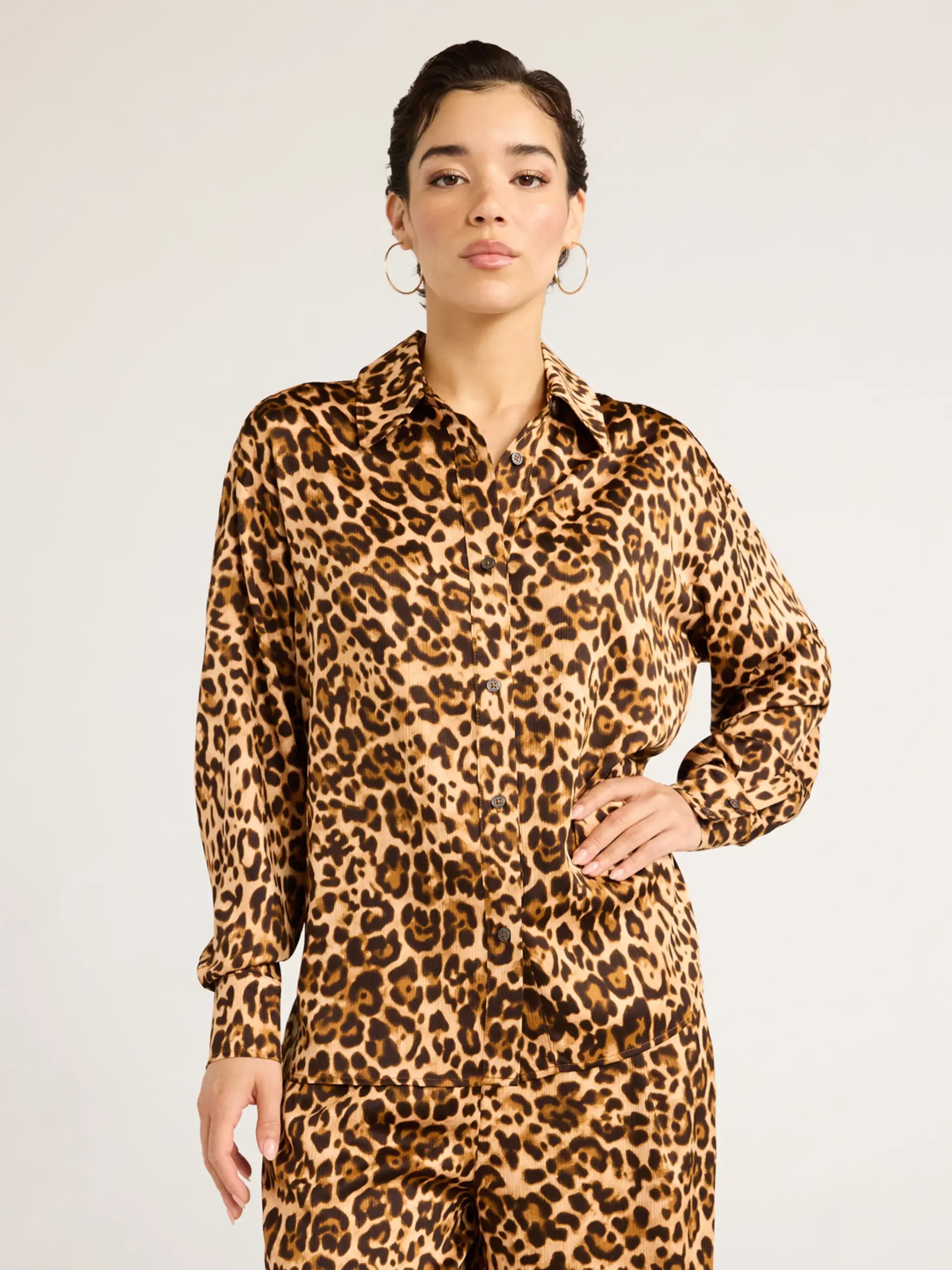 Sofia Jeans Women's Oversized Boyfriend Shirt with Long Sleeve, Sizes XS-XXL