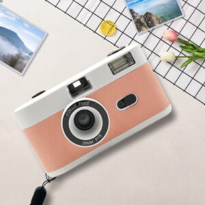 UNLLLL Half Frame Film Camera 35MM Retro Film Camera Reusable HD Gift Camera Focus-Free Built-in Flash Easy To Use. Film AAA Battery Are Not Included, for Students to Use at...