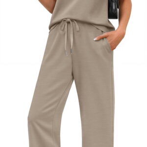 Fantaslook 2 Piece Sets for Women Casual Summer Travel Vacation Outfits Short Sleeve Tops Wide Leg Pants Lounge Sets